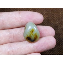 琪玉商城和田玉双面皮色青白籽料7克已配2917手链