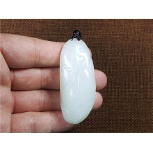 琪玉商城细腻油润撒金皮白玉籽料花开见佛挂件38.6克
