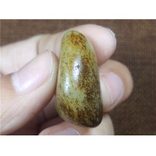 琪玉商城和田玉细腻秋梨皮青白玉籽料19.3克
