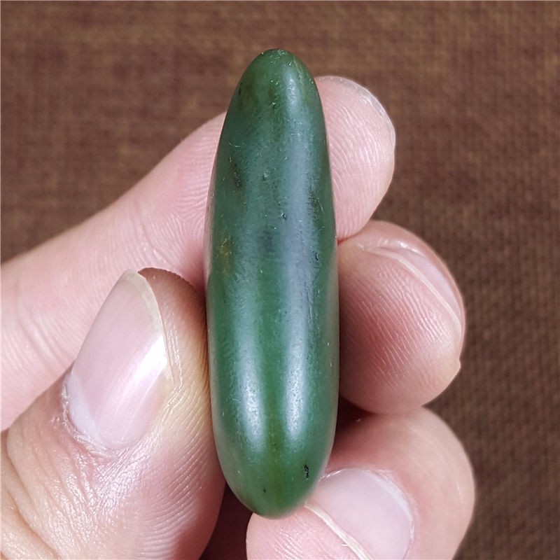 琪玉商城和田玉菠菜绿碧玉籽料24.5克