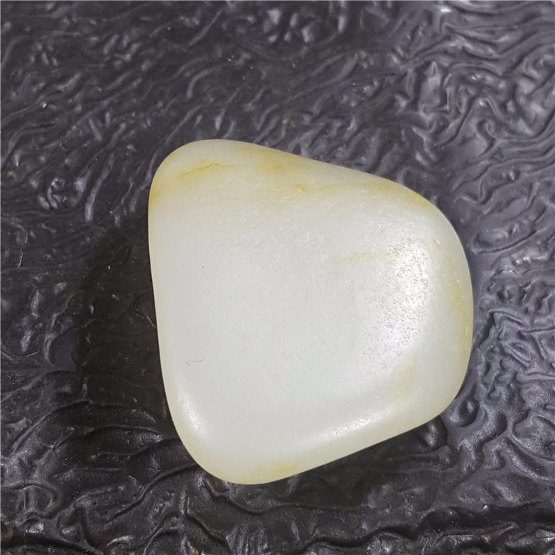 琪玉商城和田玉细腻白玉籽料92克