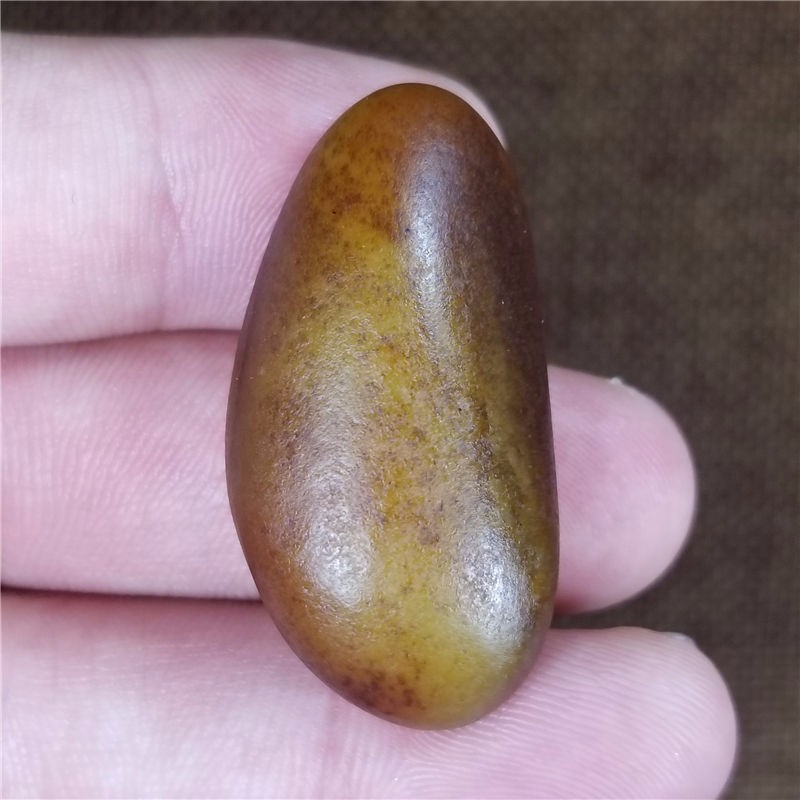 琪玉商城和田玉细腻油润撒金皮红黄沁籽料16.7克w