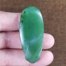 琪玉商城和田玉细腻油润菠菜绿碧玉仿古兽面挂件23.5克