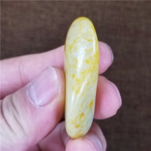 琪玉商城和田玉细腻油润撒金皮白玉籽料23.7克