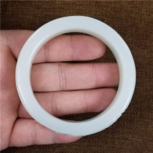 琪玉商城和田玉细腻油润一级脂白黄皮富甲一方白玉手镯93.3克