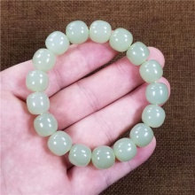 琪玉商城和田玉细腻油润湖水青玉手链10X11MM42克