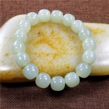 琪玉商城和田玉细腻油润湖水青玉手链10X11MM42克