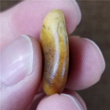 琪玉商城和田玉细腻油润鸡油黄沁手链籽料5.2克