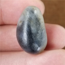 琪玉商城和田玉细腻油润黑白分明青花手链籽料8.5克，玉友已结缘0602！