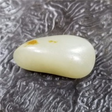 琪玉商城和田玉细腻油润完整好型金黄皮青白玉手链籽料5.6克