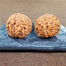 琪玉商城野生麒麟纹高端文玩核桃