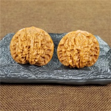 琪玉商城野生麒麟纹高端文玩核桃