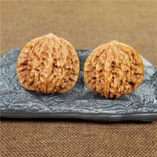 琪玉商城野生麒麟纹高端文玩核桃