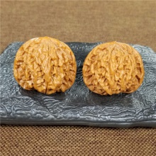 琪玉商城野生麒麟纹高端文玩核桃