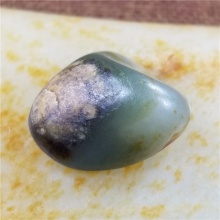琪玉商城和田玉细腻油润白玉带翠特色手链籽料9.8克