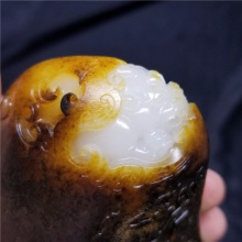 苏州仿古工艺实力派王清大师代表作金包银一级脂白仿古守护大把件507.6克，重器询价六位数，子冈杯获金奖作品，和田玉籽料圈网红作品，真正的收藏大家拥有的好宝贝！