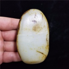 琪玉商城细腻完整聚秋梨皮白玉高端玩料201克，重器询价六位数！