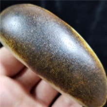 琪玉商城细腻完整聚秋梨皮白玉高端玩料201克，重器询价六位数！