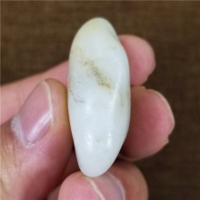 琪玉商城和田玉细腻油润白玉籽料28.6克