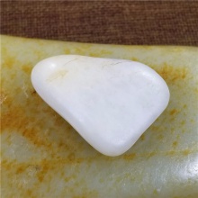 琪玉商城和田玉细腻油润白玉籽料28.6克