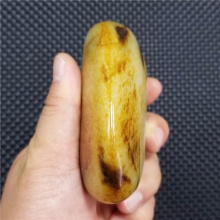 琪玉商城细腻油润玛丽艳撒金枣红皮老熟白玉大摆件籽料534.6克，重器询价六位数！