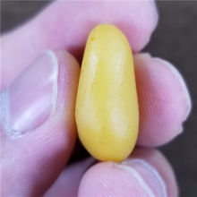 琪玉商城细腻油润黄沁水石籽料7.3克