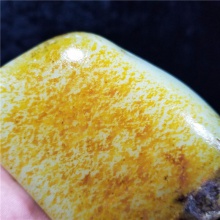 琪玉商城细腻完整玛丽艳撒金皮白玉籽料大玩料372克，重器询价六位数！