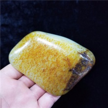 琪玉商城细腻完整玛丽艳撒金皮白玉籽料大玩料372克，重器询价六位数！