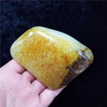 琪玉商城细腻完整玛丽艳撒金皮白玉籽料大玩料372克，重器询价六位数！