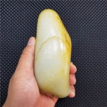 琪玉商城细腻油润撒金枣红皮白玉籽料886.8克，重器询价六位数！