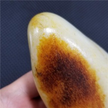 琪玉商城细腻油润撒金枣红皮白玉籽料886.8克，重器询价六位数！