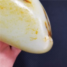 琪玉商城细腻油润撒金枣红皮白玉籽料886.8克，重器询价六位数！