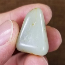 琪玉商城和田玉细腻油润撒金皮白玉大手链籽料14.6克