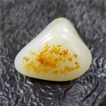 琪玉商城和田玉细腻油润撒金皮白玉大手链籽料14.6克