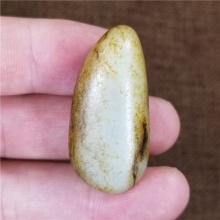 琪玉商城和田玉细腻油润秋梨皮白玉籽料18克