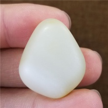 琪玉轩和田玉细腻油润完整饱满一级白玉手链籽料13.8克