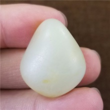 琪玉轩和田玉细腻油润完整饱满一级白玉手链籽料13.8克
