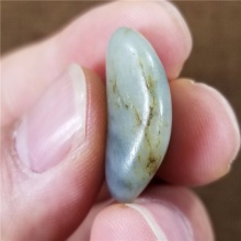 琪玉商城和田玉细腻完整聚黑秋梨皮青花手链籽料6.8克