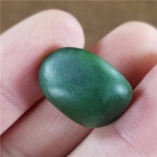 琪玉商城和田玉细腻油润完整好型稀少罕见正宗菠菜绿碧玉籽料6.5克，玉友已结缘0506！