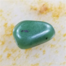 琪玉商城和田玉细腻油润完整好型稀少罕见正宗菠菜绿碧玉籽料4克