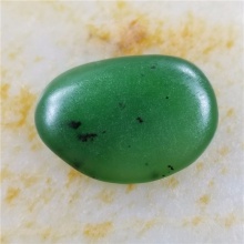 琪玉商城和田玉细腻油润完整好型稀少罕见正宗菠菜绿碧玉籽料5.2克