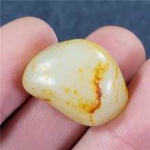 琪玉商城和田玉籽料9.2克