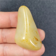 琪玉商城和田玉籽料31.9克