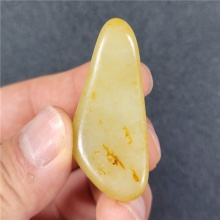 琪玉商城和田玉籽料31.9克