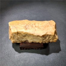 新疆大漠戈壁黑油皮鸡油黄沙漠漆戈壁玛瑙天然玩料摆件1572.3克