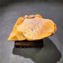 新疆大漠戈壁黑油皮鸡油黄沙漠漆戈壁玛瑙天然玩料摆件1088.6克