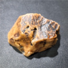 新疆大漠戈壁黑油皮鸡油黄沙漠漆戈壁玛瑙天然玩料摆件485.6克