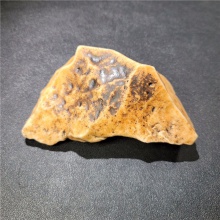 新疆大漠戈壁黑油皮鸡油黄沙漠漆戈壁玛瑙天然玩料摆件727.6克