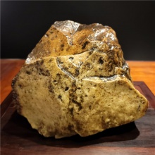 新疆大漠戈壁沙漠漆戈壁玛瑙天然玩料金黄皮大金山摆件9300克