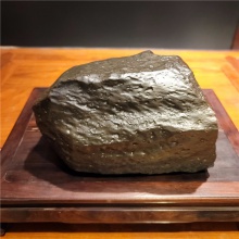 新疆大漠戈壁沙漠漆戈壁玛瑙天然玩料碧玉山子摆件7000克